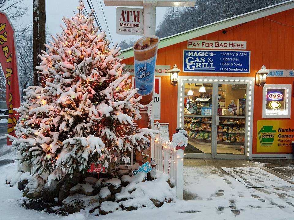 Magics Gas & Grill | restaurant | 1670 N Delaware Dr, Easton, PA 18040, USA | 6104386161 OR +1 610-438-6161