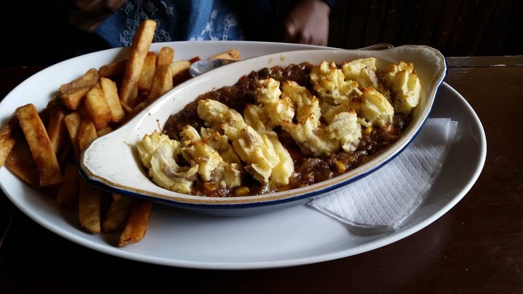 Tir Nan Og | restaurant | 200 Ontario St, Kingston, ON K7L 2Y9, Canada | 6135447474 OR +1 613-544-7474