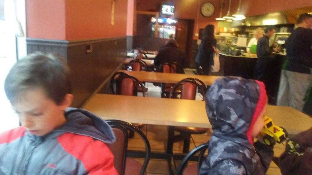 Savonas Plaza Pizza | restaurant | 340 Plaza Rd, Kingston, NY 12401, USA | 8453314451 OR +1 845-331-4451