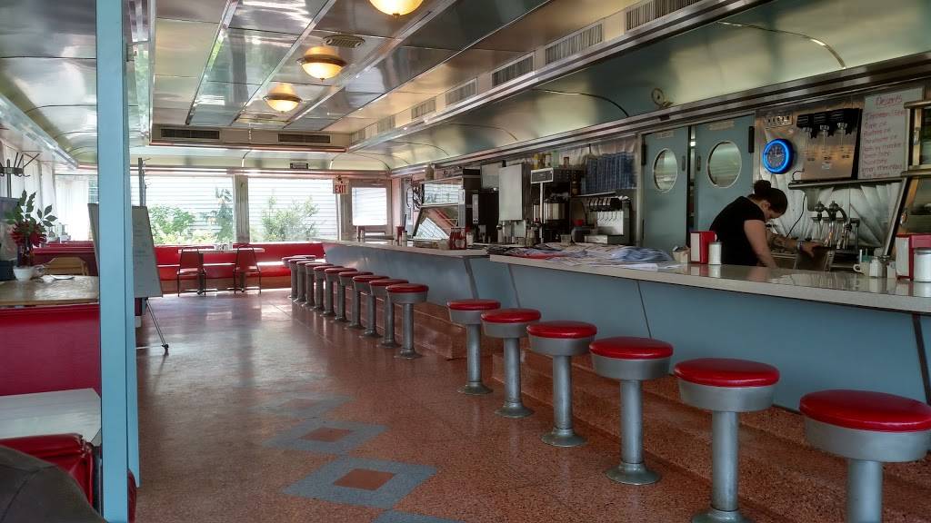 Elizaville Diner | restaurant | 573, W Kerleys Corners Rd, Elizaville, NY 12523, USA | 8457563559 OR +1 845-756-3559