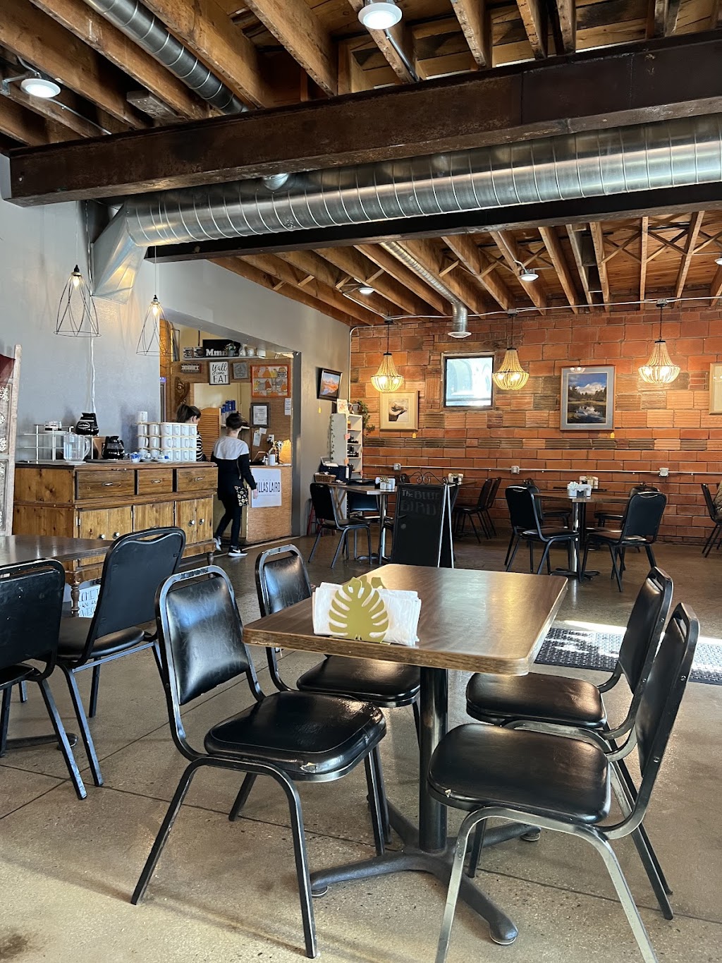 The Cheese Barrel | restaurant | 544 S Center St, Casper, WY 82601, USA | 3072355202 OR +1 307-235-5202