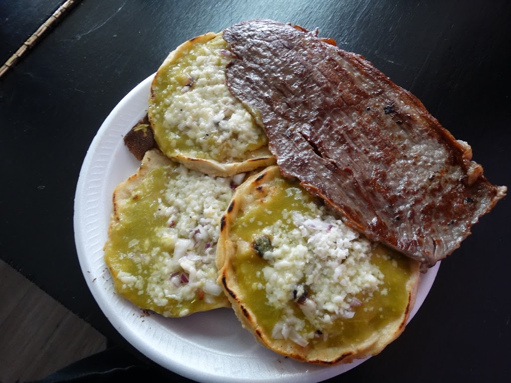 Refreskte Antojitos y Mas | restaurant | 1110 W Anaheim St STE #8, Wilmington, CA 90744, USA | 4245672218 OR +1 424-567-2218