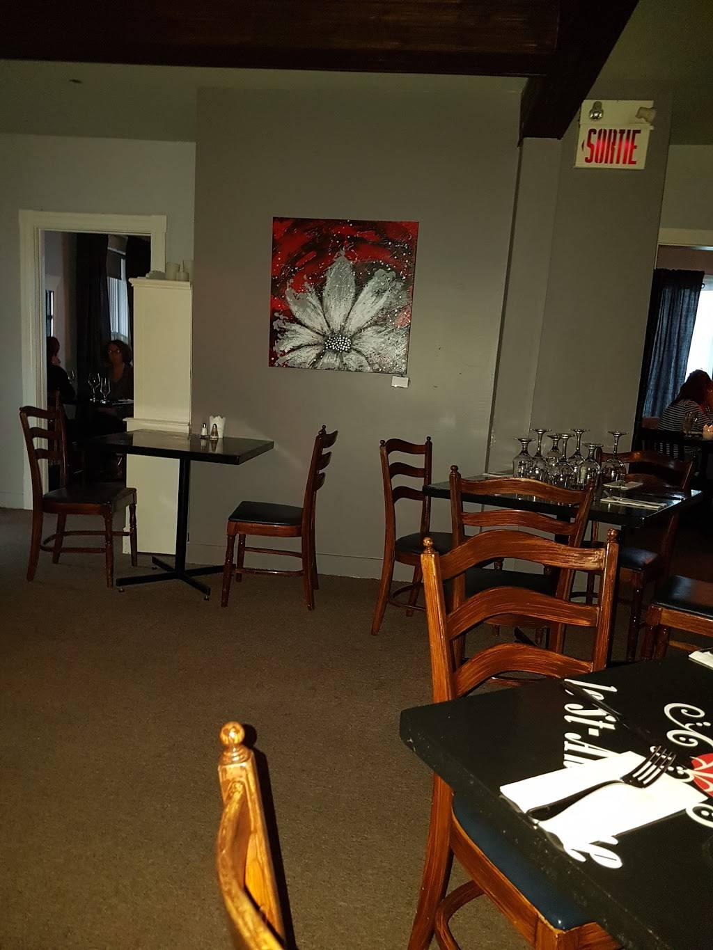 Restaurant Le St-Antoine | restaurant | 3651 Chemin de Sainte-Flore, Grand-Mère, QC G9T 1A6, Canada | 8195386421 OR +1 819-538-6421