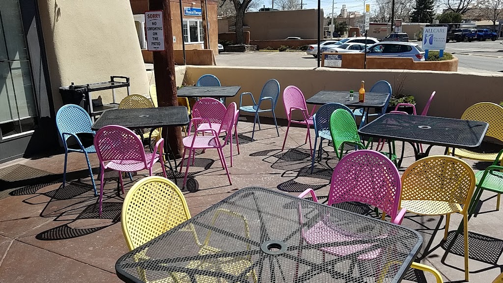 Bumble Bees Baja Grill | restaurant | 301 Jefferson St, Santa Fe, NM 87501, USA | 5058202862 OR +1 505-820-2862