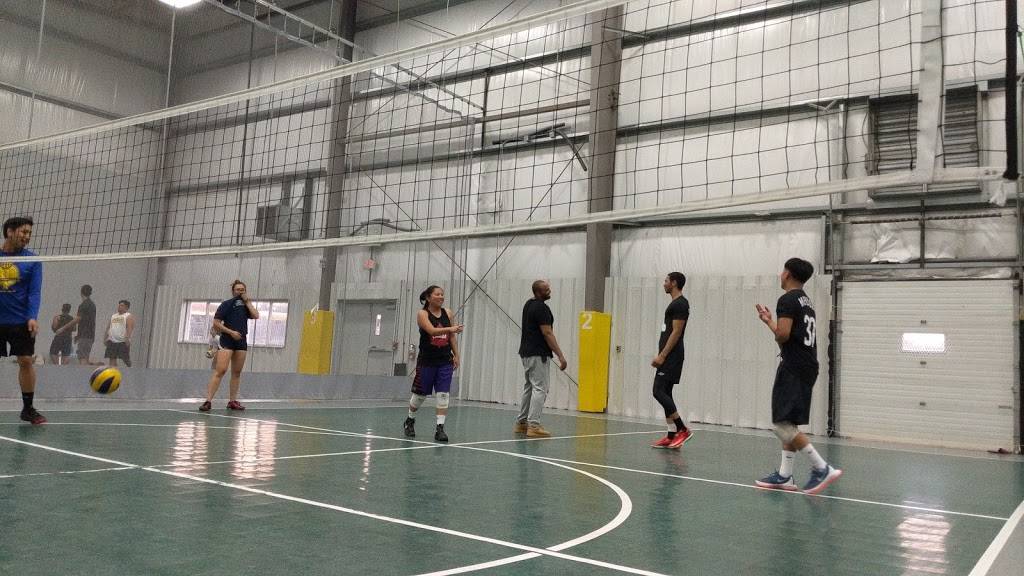 Canlan Sportsplex | restaurant | 3360 Wolfedale Rd, Mississauga, ON L5C 1W4, Canada | 9053661057 OR +1 905-366-1057