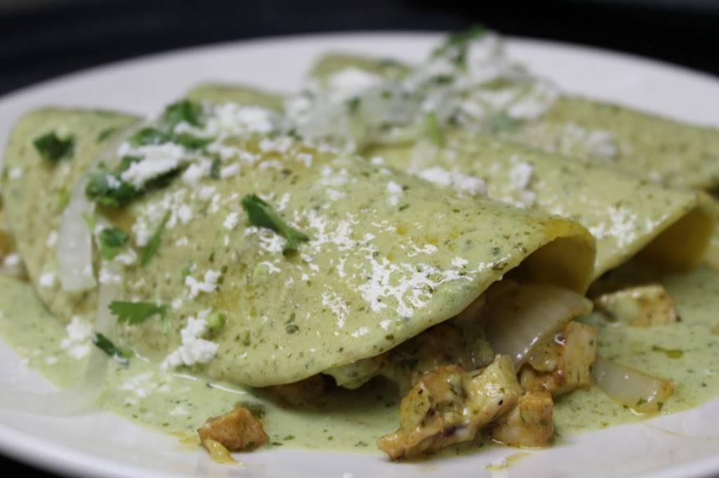 Que Pasa Mexican Cafe | restaurant | 2433 Ventura Blvd, Camarillo, CA 93010, USA | 8055869777 OR +1 805-586-9777