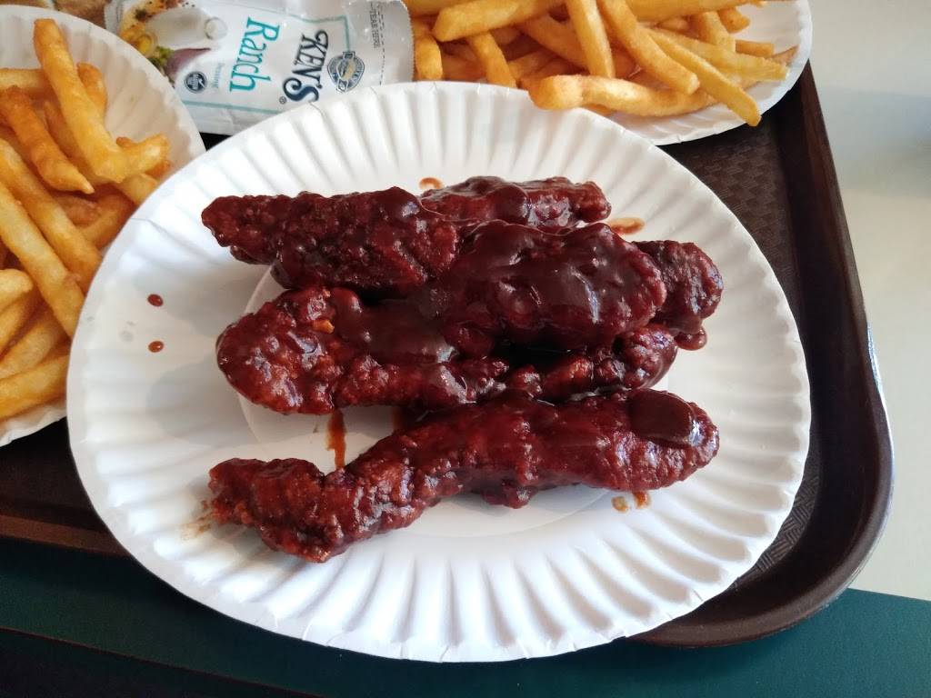 Springfield Village Pizza | restaurant | 40 Main St, Springfield, VT 05156, USA | 8028853355 OR +1 802-885-3355