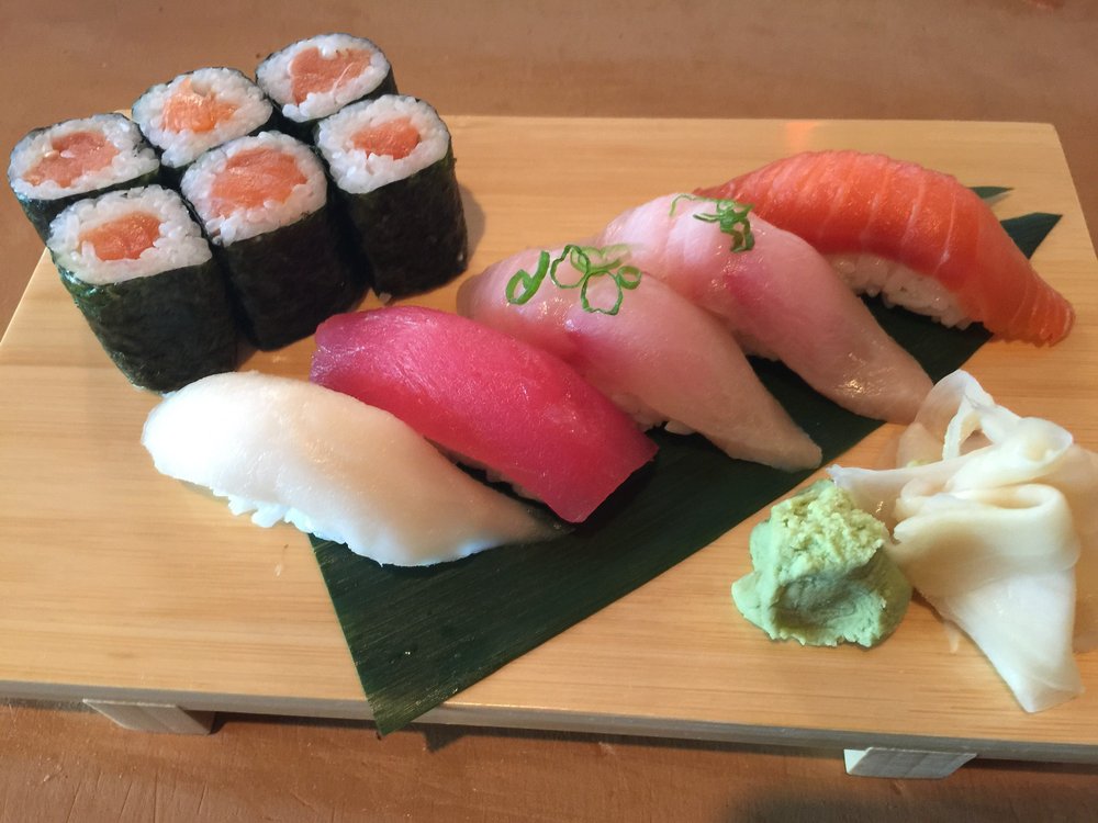 Wang & King Asian Cafe | restaurant | 10720 S Tryon St, Charlotte, NC 28273, USA | 7045883080 OR +1 704-588-3080