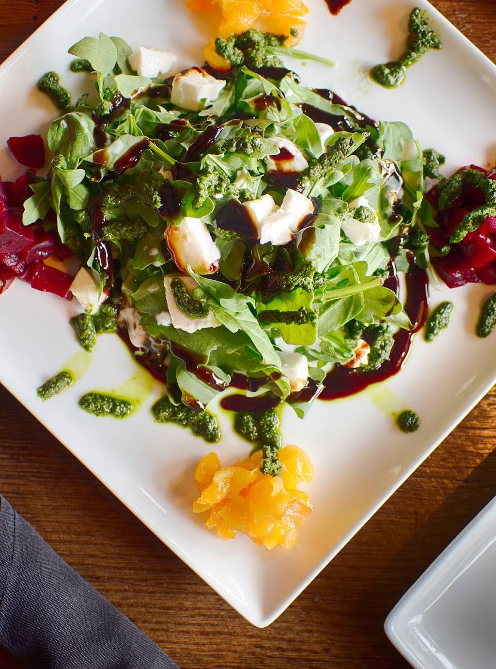 Montezuma Roadhouse | restaurant | 91 River Run Rd, Dillon, CO 80435, USA | 9702622202 OR +1 970-262-2202