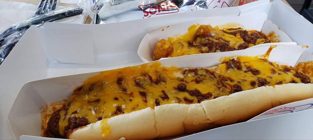 Sonic Drive-In | restaurant | 1051 Cypress Pkwy, Kissimmee, FL 34759, USA | 4078460160 OR +1 407-846-0160