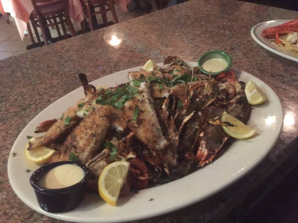 Centro Cucina | restaurant | 43 Glen Cove Rd C, Greenvale, NY 11548, USA | 5164843880 OR +1 516-484-3880