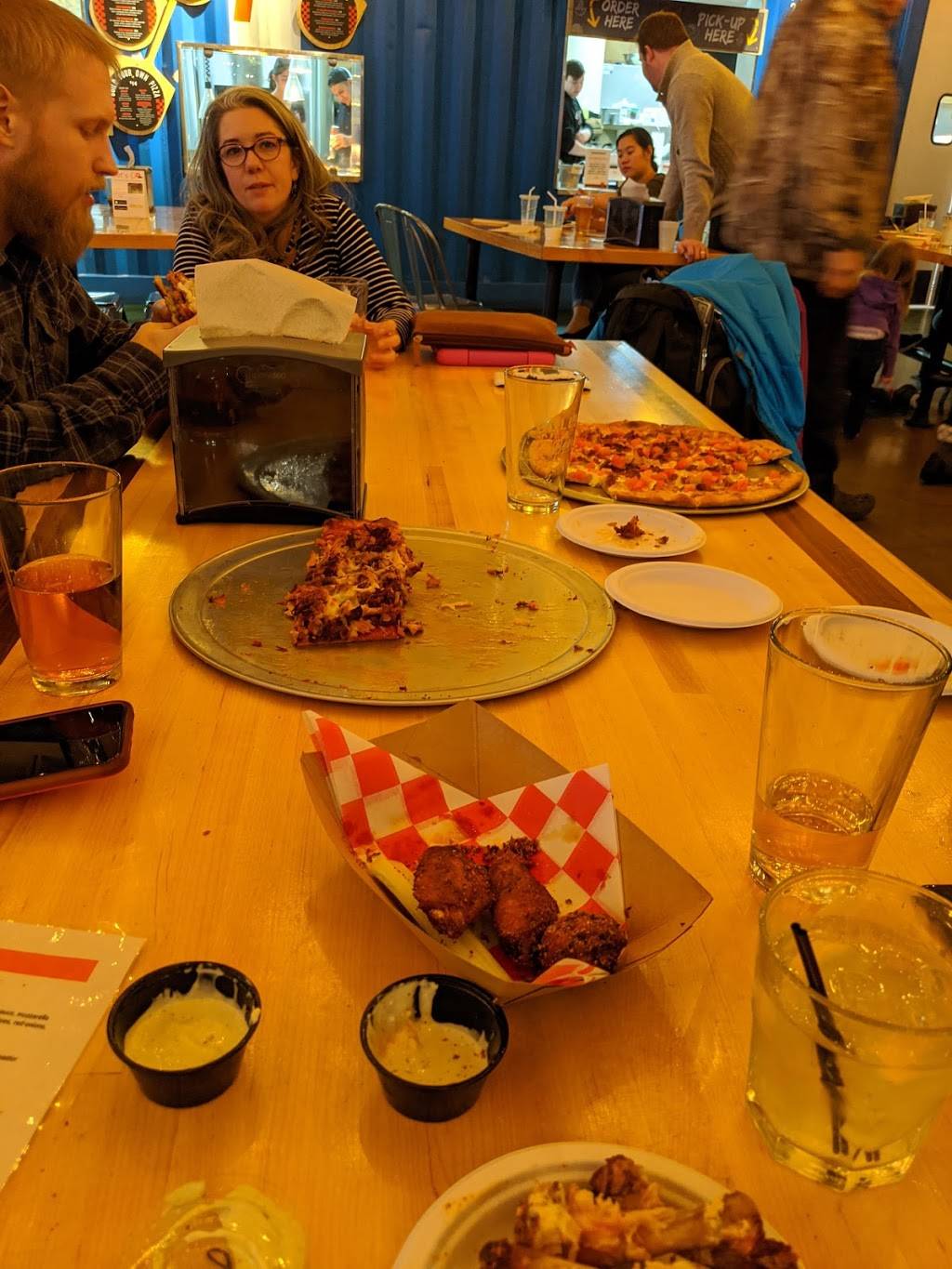 Victoria Burrow | restaurant | 7999 Victoria Dr, Victoria, MN 55386, USA | 9522065050 OR +1 952-206-5050