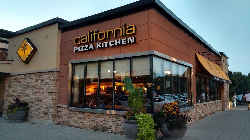 California Pizza Kitchen at Washingtonian Center | restaurant | 136 Boardwalk Pl, Gaithersburg, MD 20878, USA | 3013300681 OR +1 301-330-0681