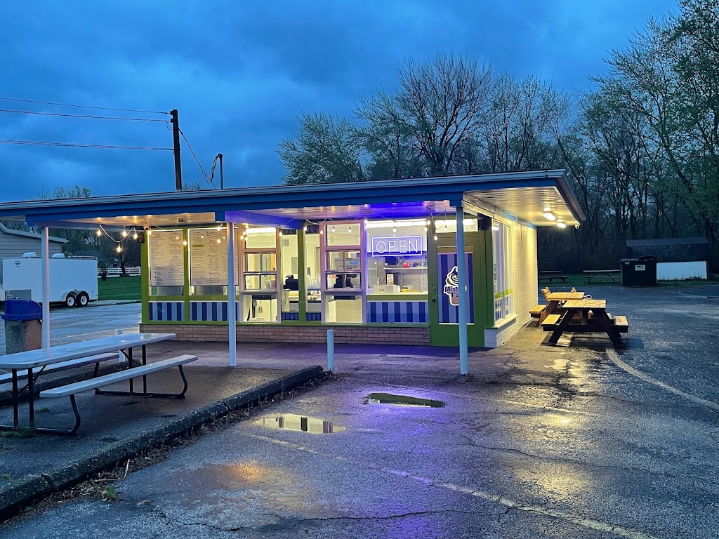 Mister Ts Wonderfreeze | meal takeaway | 26048 Broadway Ave, Oakwood, OH 44146, USA | 4403847325 OR +1 440-384-7325