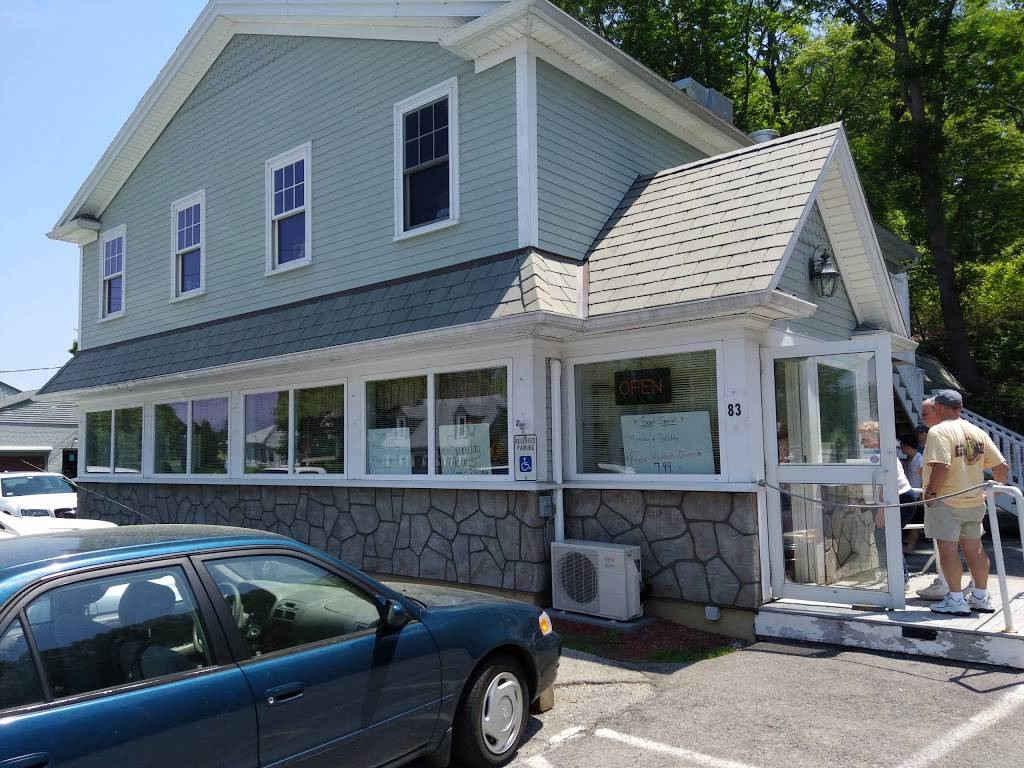 Charlies Place | restaurant | 83 Bass Ave, Gloucester, MA 01930, USA | 9782815002 OR +1 978-281-5002