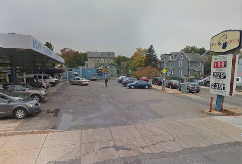 Hatoffs Gas Station | meal takeaway | 3440 Washington St, Boston, MA 02130, USA | 6175241003 OR +1 617-524-1003