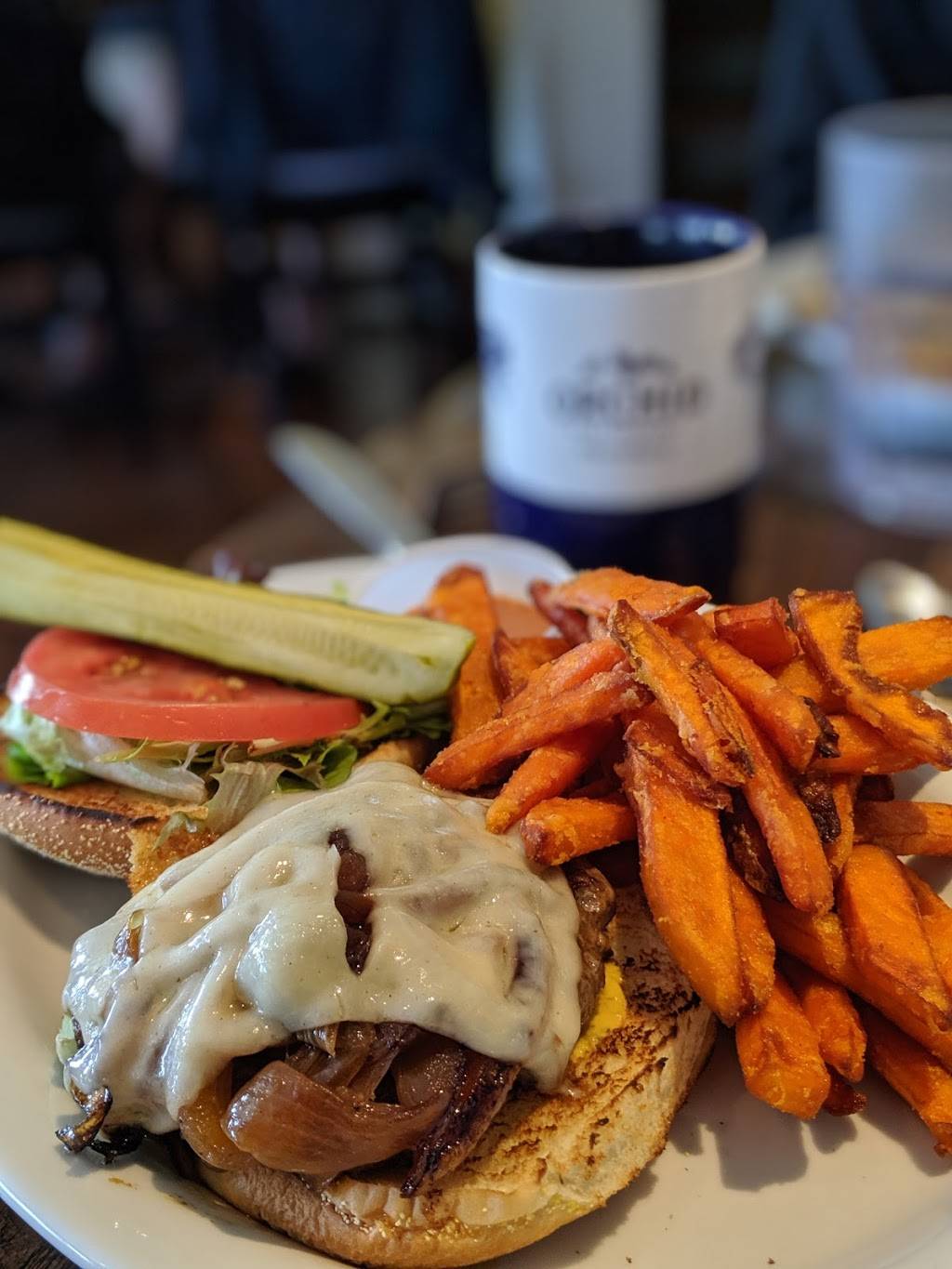 The Orchid Restaurant | restaurant | 81 King St. E. Ontario Hwy 26, Thornbury, ON N0H 2P0, Canada | 5195995944 OR +1 519-599-5944