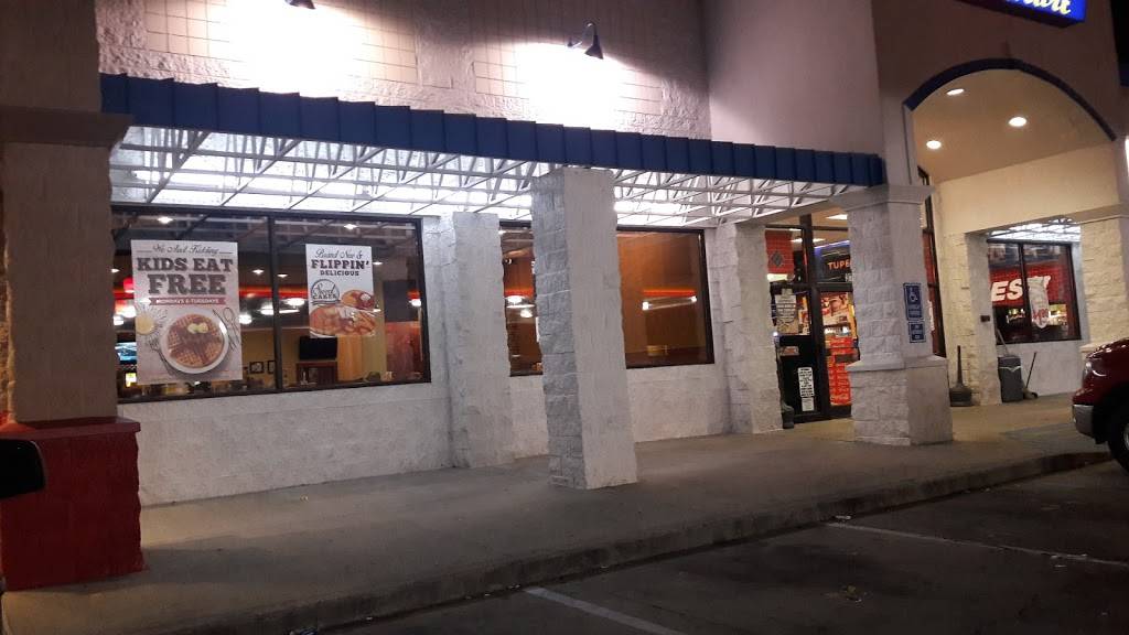 Huddle House | restaurant | 3760 S Eason Blvd, Tupelo, MS 38804, USA | 6628442806 OR +1 662-844-2806