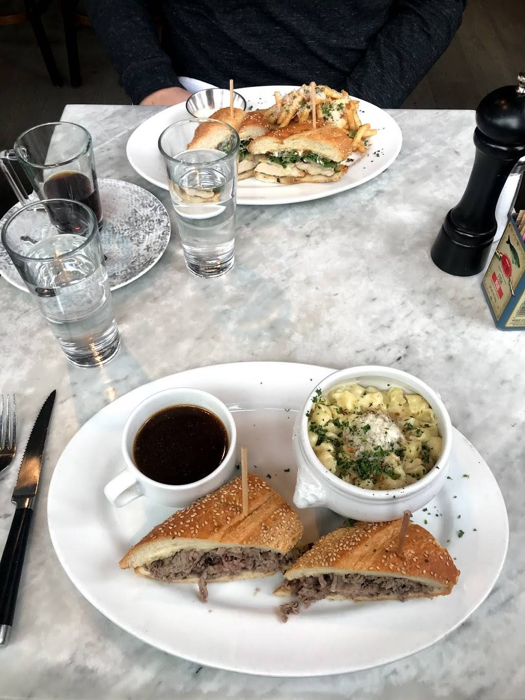 The Collins Small Batch Kitchen | restaurant | 3160 E Camelback Rd, Phoenix, AZ 85016, USA | 6027303533 OR +1 602-730-3533