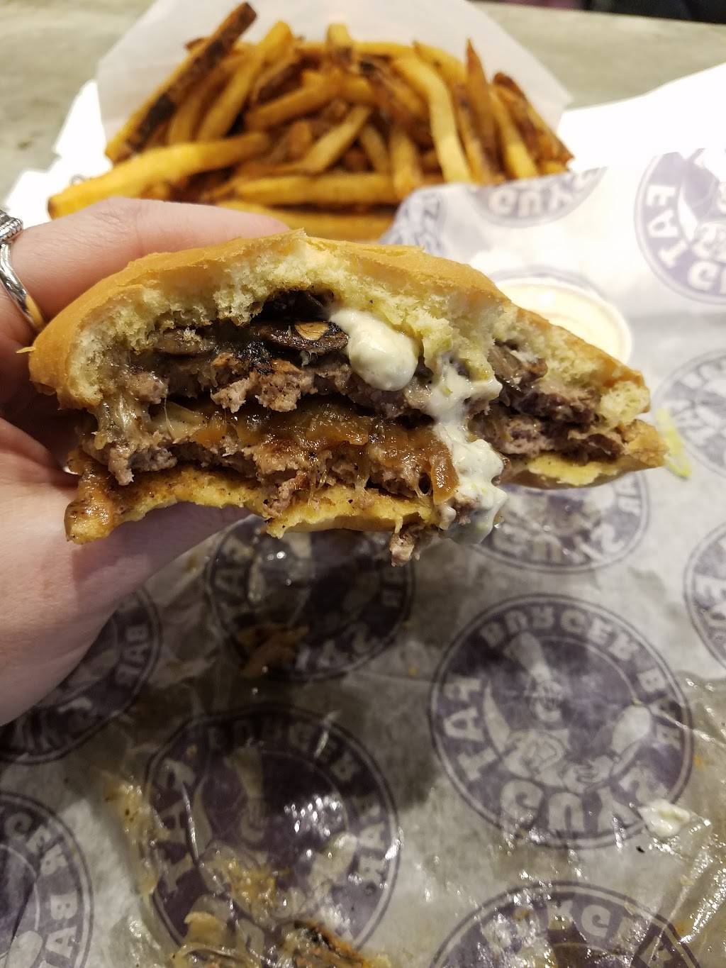 Fat Guys Burger Bar | restaurant | 140 N Greenwood Ave, Tulsa, OK 74120, USA | 9187947782 OR +1 918-794-7782