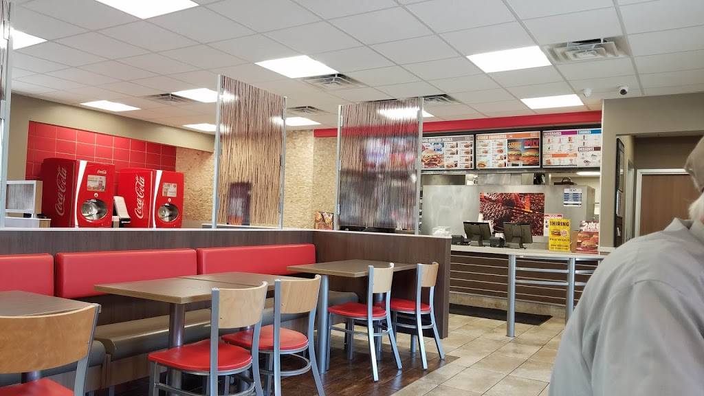 Burger King | restaurant | 1711 N Main St, Royal Oak, MI 48067, USA | 2485425512 OR +1 248-542-5512