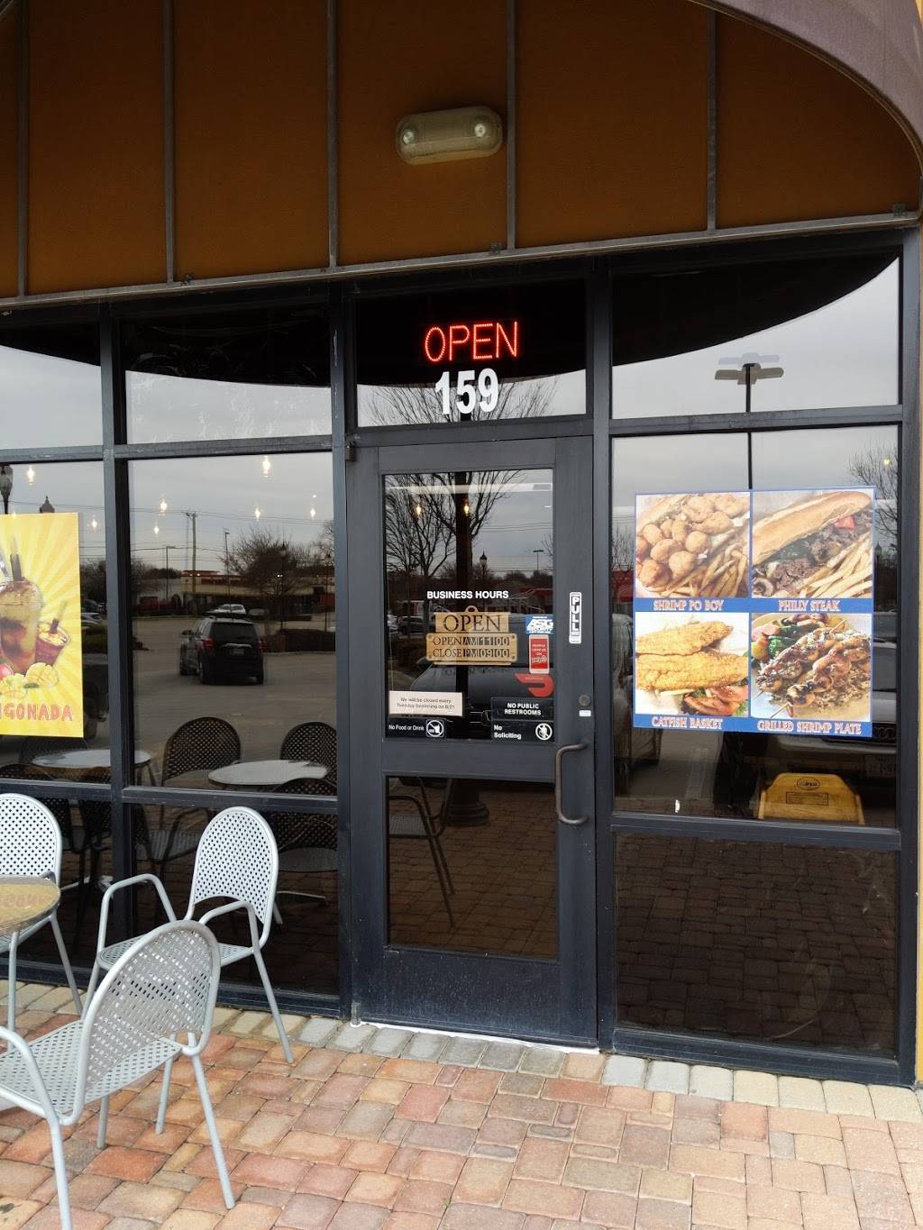 fried daze | restaurant | 5005 S Cooper St #159, Arlington, TX 76017, USA | 8174726666 OR +1 817-472-6666