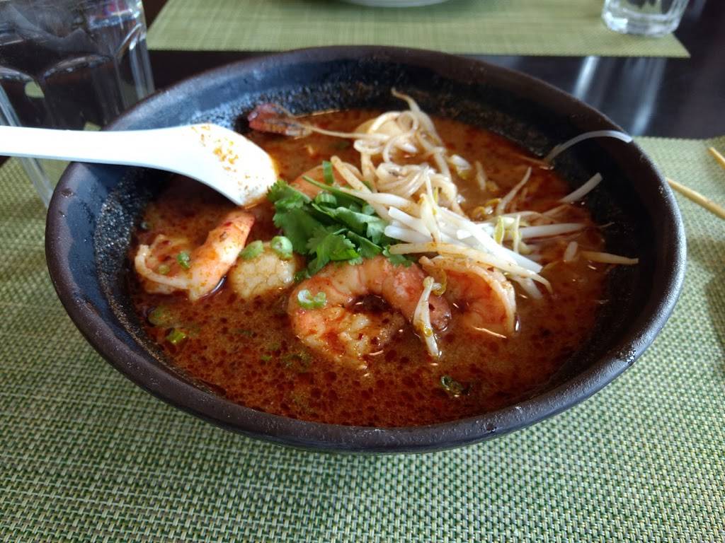 Pen Thai Sushi | restaurant | 1652 Algonquin Rd, Mt Prospect, IL 60056, USA | 8479560509 OR +1 847-956-0509