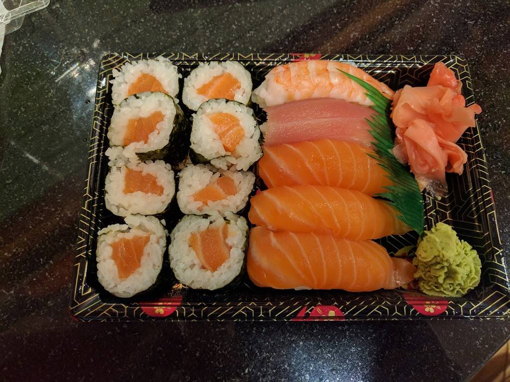 Macs Sushi | restaurant | 9350 Yonge St, Richmond Hill, ON L4C 5G2, Canada | 8777362871 OR +1 877-736-2871