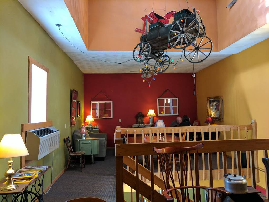 Fat Cat Coffee Works | bakery | 606 Railroad St, New Glarus, WI 53574, USA | 6085273346 OR +1 608-527-3346