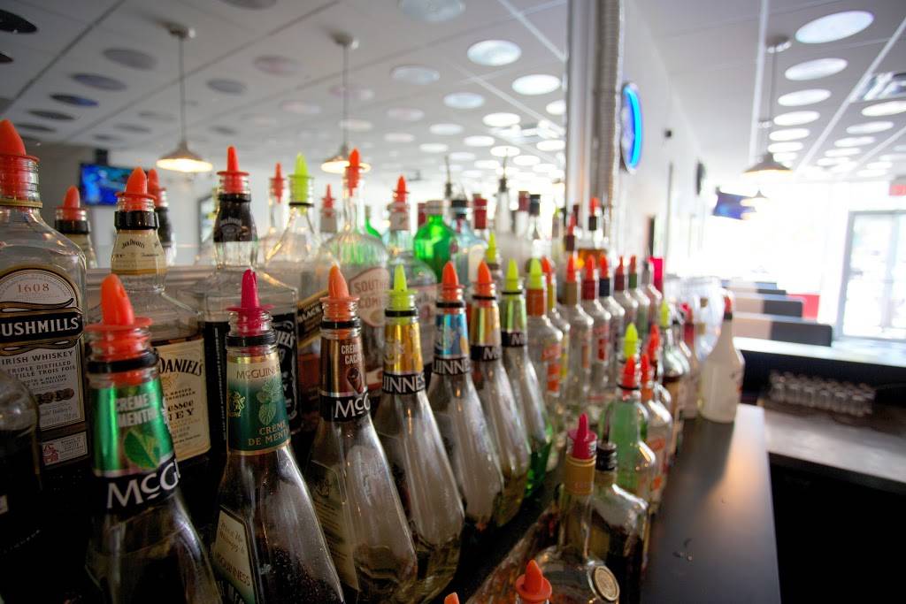 Tommys | restaurant | 377 Princess St, Kingston, ON K7L 1B9, Canada | 6137666585 OR +1 613-766-6585