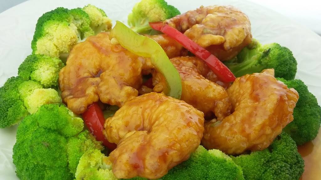 China Chen Chinese Restaurant | meal takeaway | 4631 Tamiami Trail N, Naples, FL 34103, USA | 2392619090 OR +1 239-261-9090