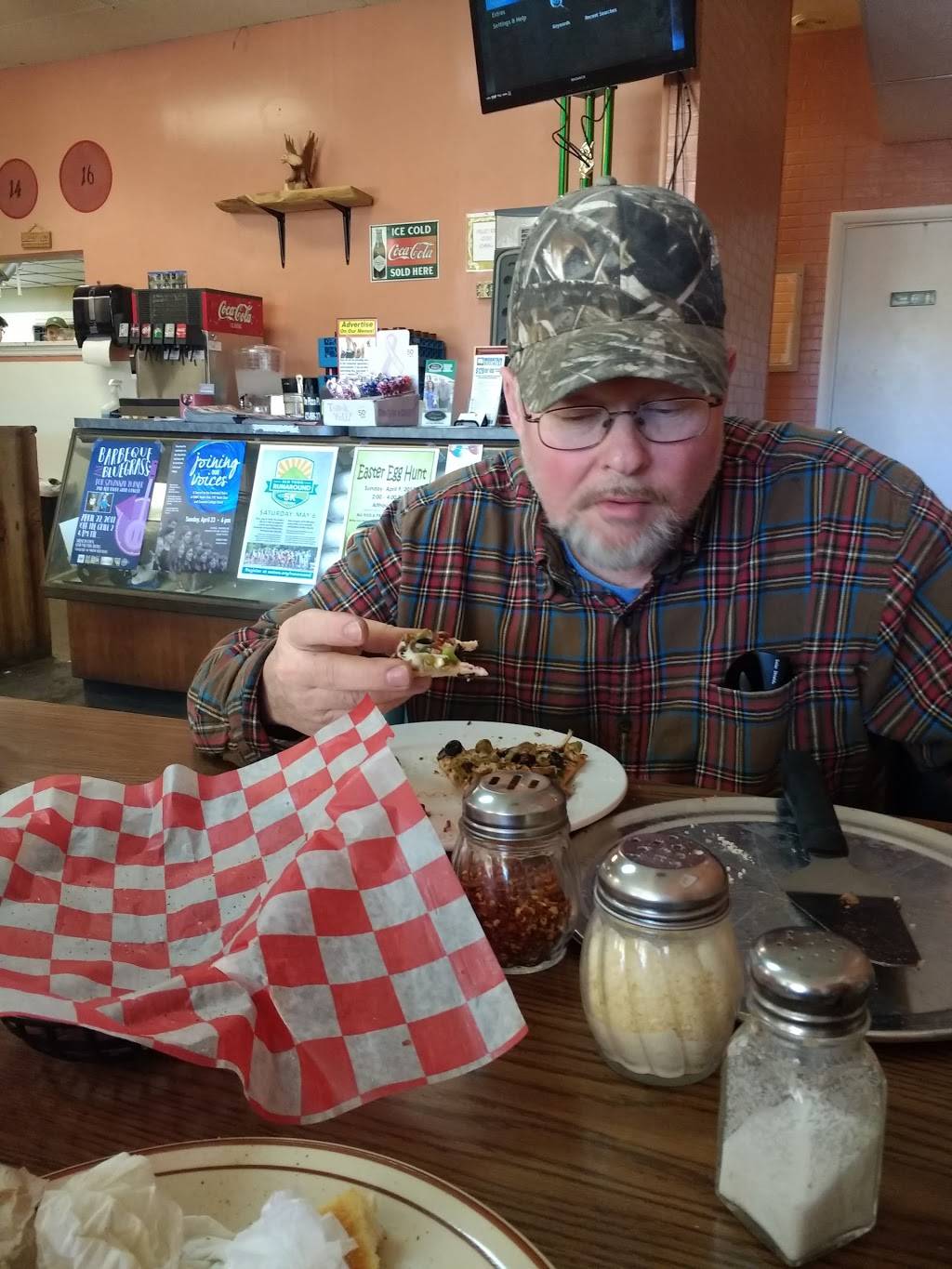 Pizza Place | restaurant | 1238 Taft Hwy #142, Signal Mountain, TN 37377, USA | 4238863761 OR +1 423-886-3761