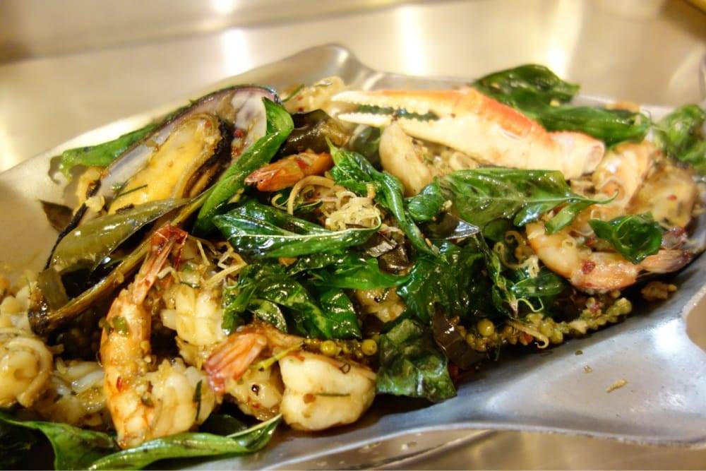 Jaopaya Thai Restaurant | restaurant | 7321 Reseda Blvd, Reseda, CA 91335, USA | 8185788177 OR +1 818-578-8177