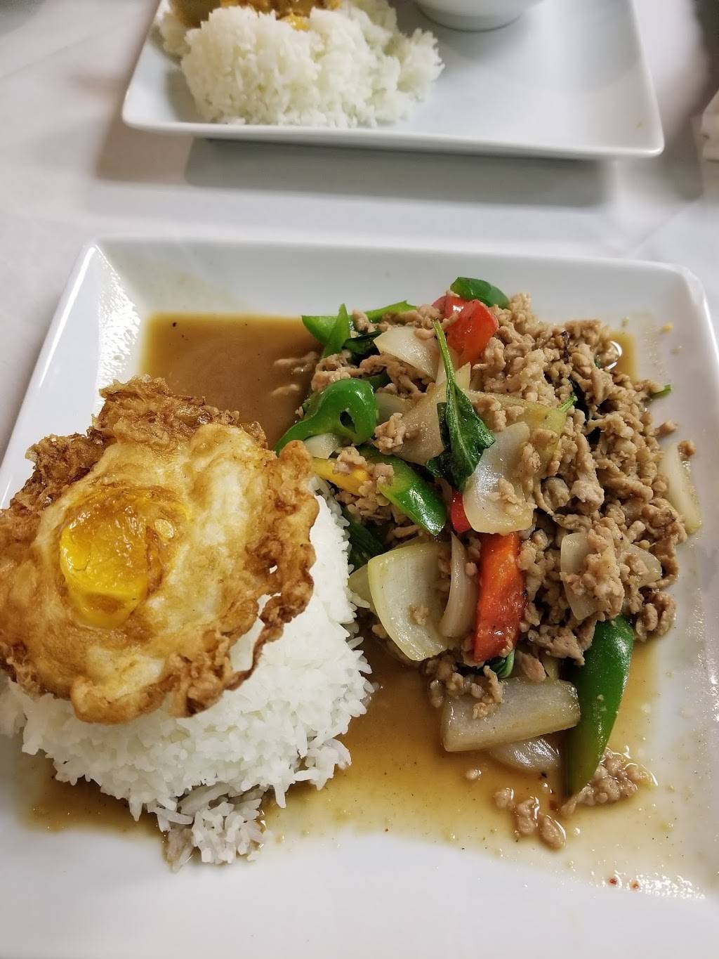 Thai Kitchen | restaurant | 19321 E US Hwy 40 A, Independence, MO 64055, USA | 8168595203 OR +1 816-859-5203