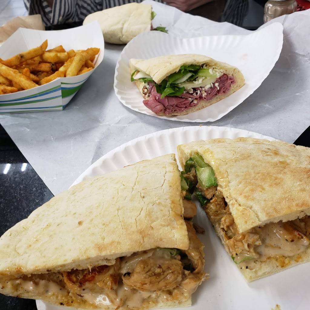 Kostas Pizza & Seafood | restaurant | 315 Chestnut St, Needham, MA 02492, USA | 7814492255 OR +1 781-449-2255