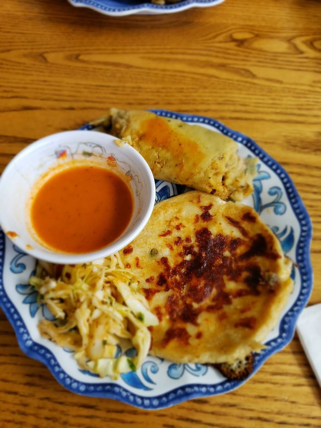 Flores | restaurant | 863 Congress St, Portland, ME 04102, USA | 2078990313 OR +1 207-899-0313