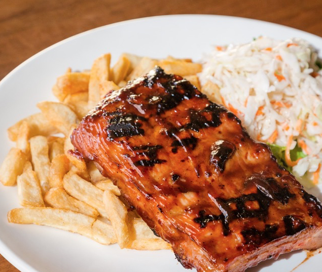 Gabbys | restaurant | 3263 Yonge St, Toronto, ON M4N 2L6, Canada | 4163223621 OR +1 416-322-3621