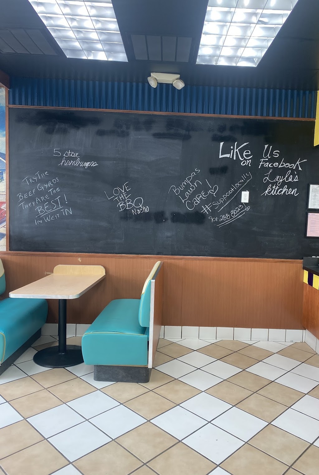 Layla’s Kitchen | restaurant | 7020 US-64, Oakland, TN 38060, USA | 9014657657 OR +1 901-465-7657