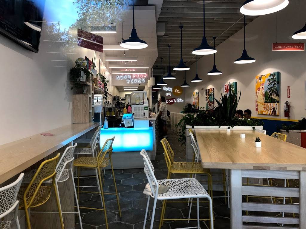 Pacific Counter | restaurant | 660 Central Ave, St. Petersburg, FL 33701, USA | 7274407008 OR +1 727-440-7008