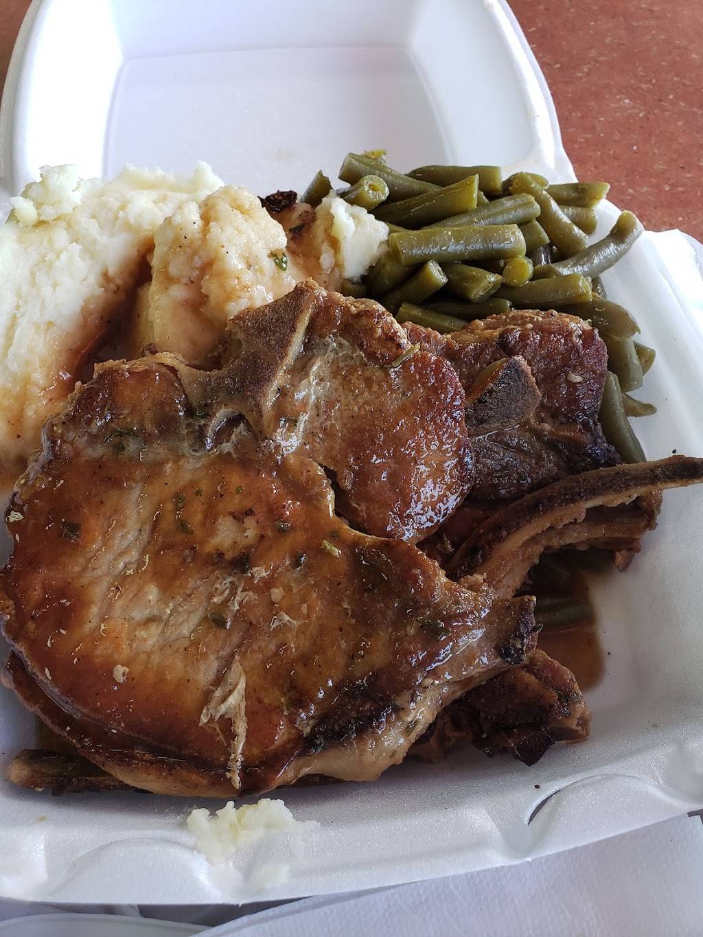 Natals Seafood & Grill | restaurant | 7342 Chef Menteur Hwy, New Orleans, LA 70126, USA | 5042423123 OR +1 504-242-3123