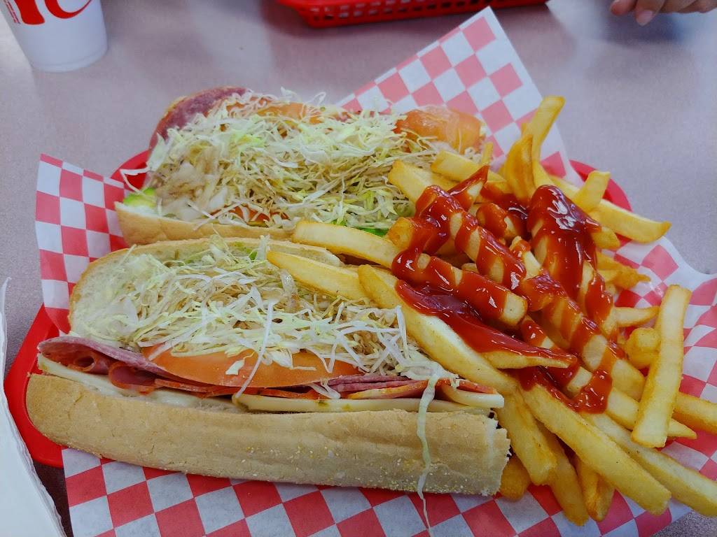 Genes Grinders | restaurant | 2125 Wright Ave # C6, La Verne, CA 91750, USA | 9093920303 OR +1 909-392-0303