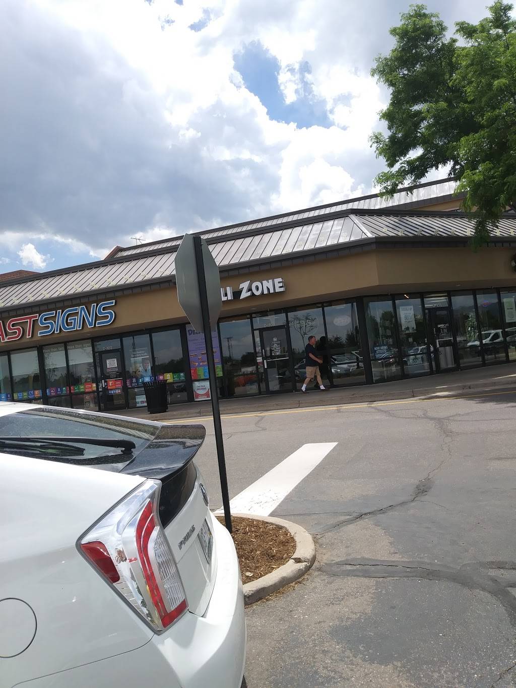 Deli Zone Baseline | restaurant | 4800 Baseline Rd d104, Boulder, CO 80303, USA | 3034999213 OR +1 303-499-9213