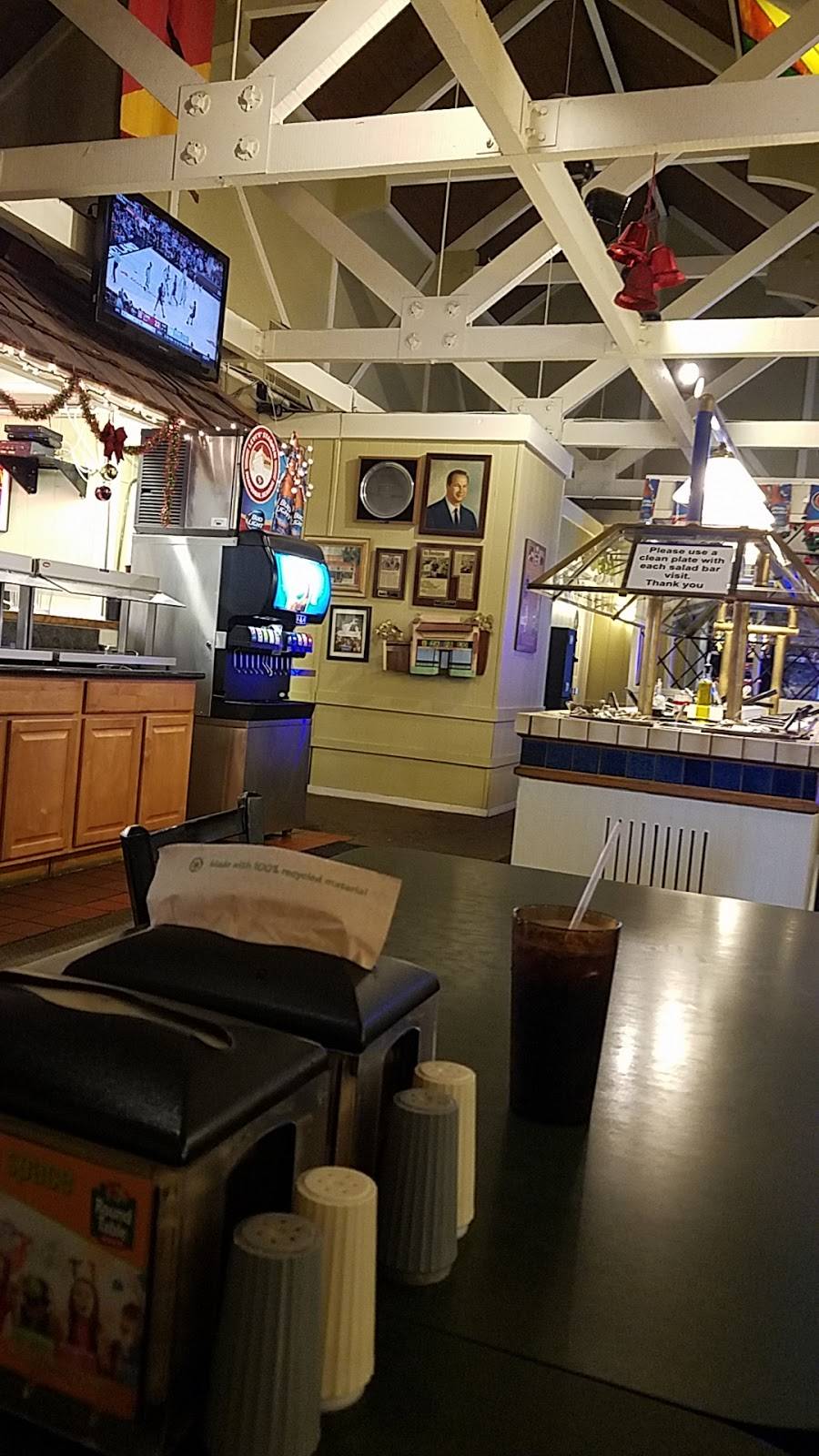 Round Table Pizza | meal delivery | 1225 El Camino Real, Menlo Park, CA 94025, USA | 6503216861 OR +1 650-321-6861