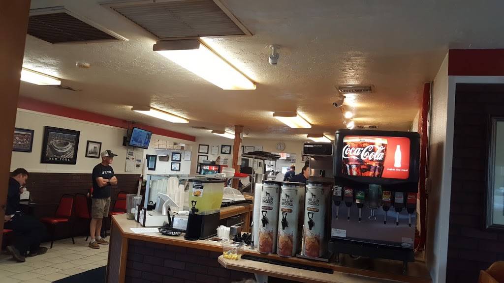 New York Pizza | restaurant | 2415 Market St, Pascagoula, MS 39567, USA | 2282023393 OR +1 228-202-3393