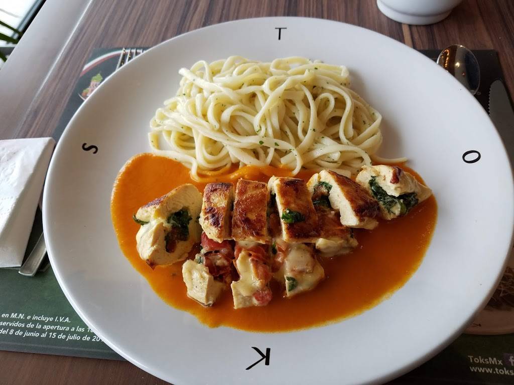 Toks Otay | restaurant | AV. General. Lázaro Cárdenas Nº 2171, La Pechuga, Constituyentes, 22457 Tijuana, B.C., Mexico | 016642107476 OR +52 664 210 7476