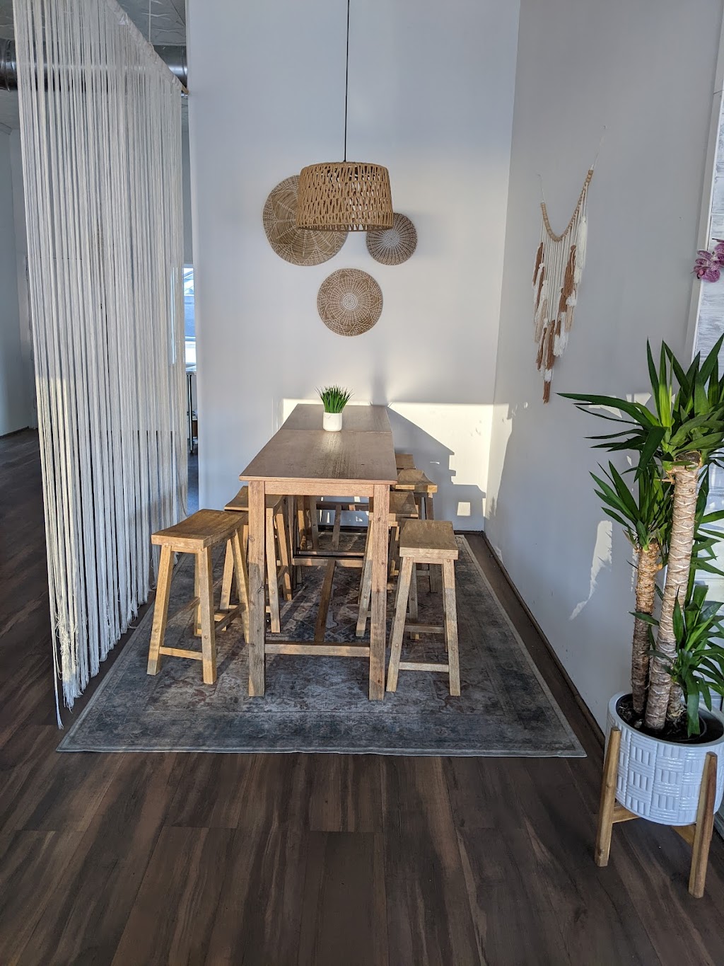 Cafe Boheme | restaurant | 8428 Pershing Dr, Playa Del Rey, CA 90293, USA | 3104392242 OR +1 310-439-2242