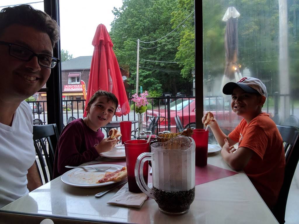 Manhattan Pizza Co | restaurant | 490 Main St, Great Barrington, MA 01230, USA | 4135282550 OR +1 413-528-2550