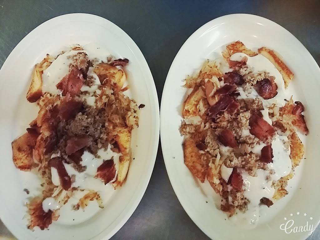 Russells Triangle Cafe | restaurant | 19911 MO-21, Caledonia, MO 63631, USA | 5737791239 OR +1 573-779-1239