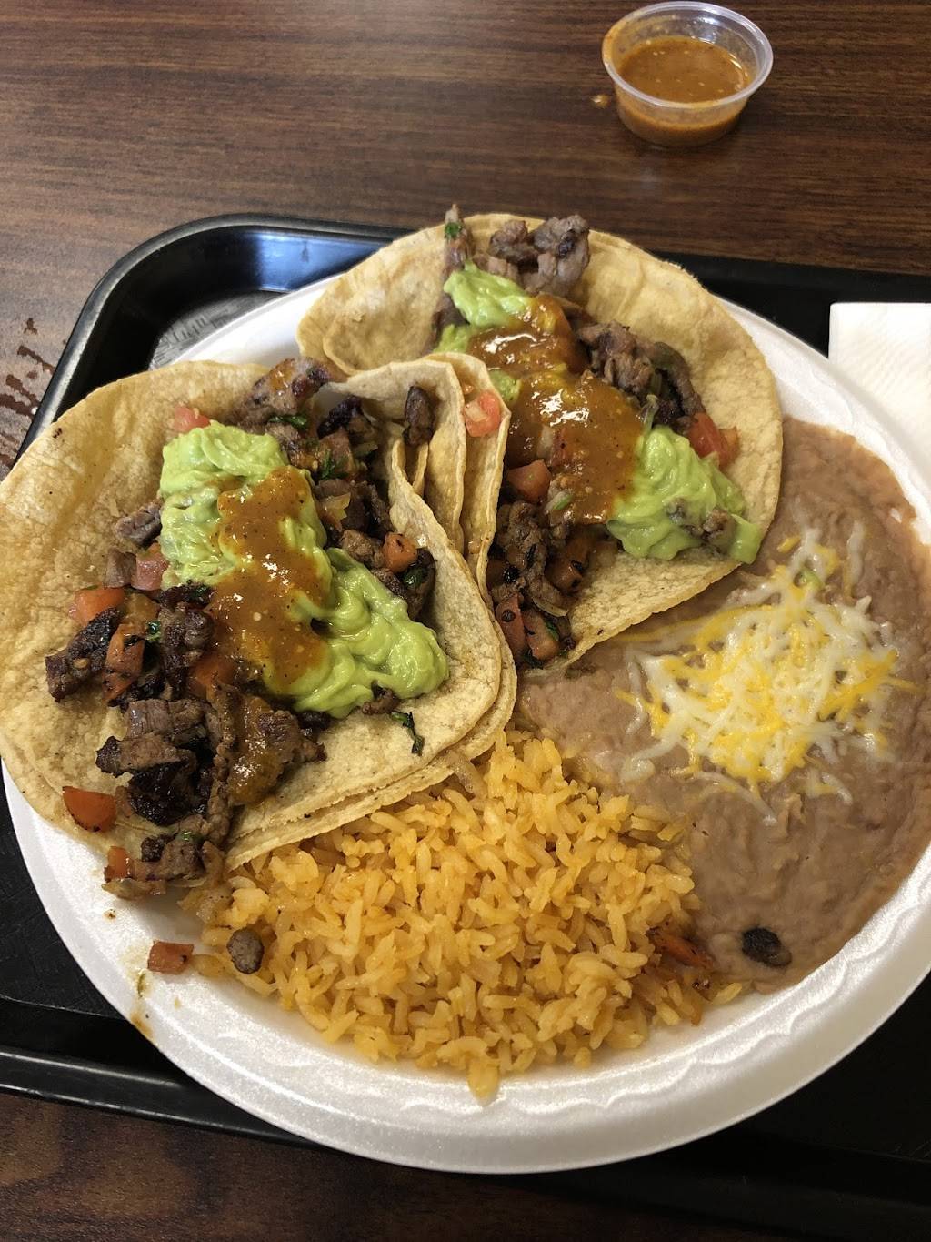 Serranos Mexican Food | restaurant | 642 W Mission Ave, Escondido, CA 92025, USA | 7602911229 OR +1 760-291-1229