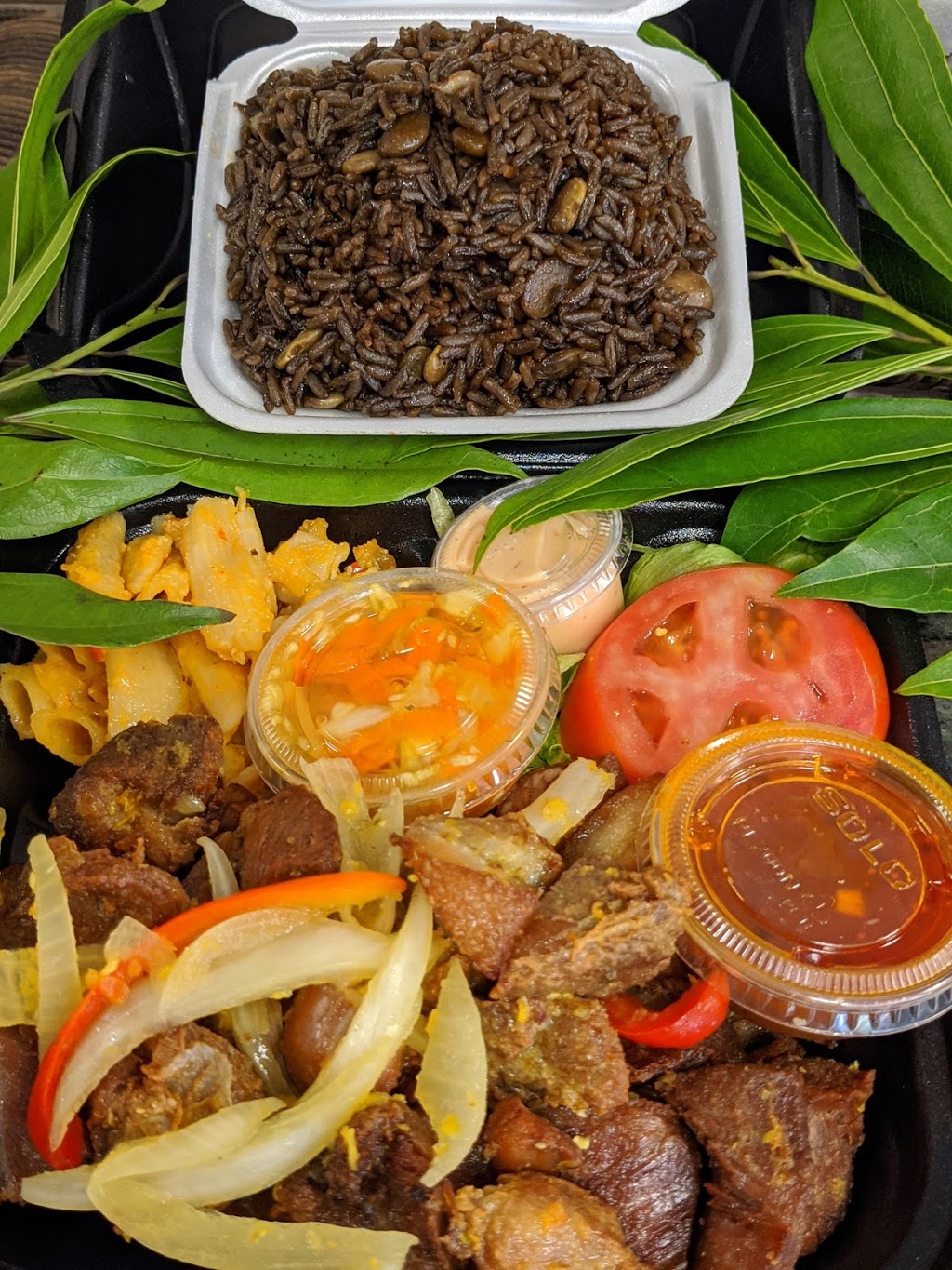 Sterlins Paradise | restaurant | 360 S State Rd 7, Margate, FL 33068, USA | 7542052637 OR +1 754-205-2637